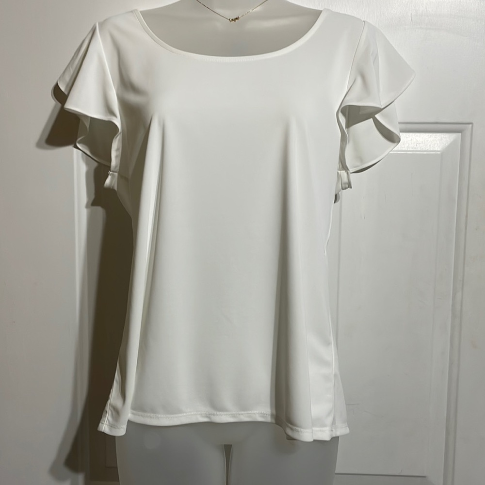 Like New Express Flutter Sleeve Top Off White